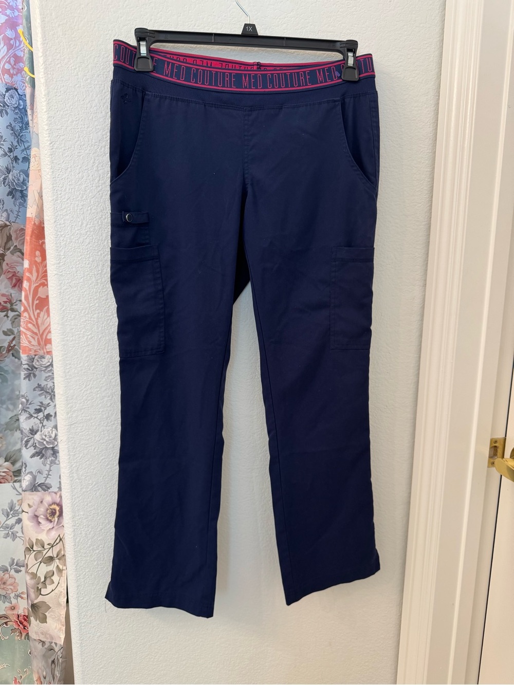 Med Couture Navy Straight-Leg Cargo Scrub Pants with Pink-Trim Waistband small